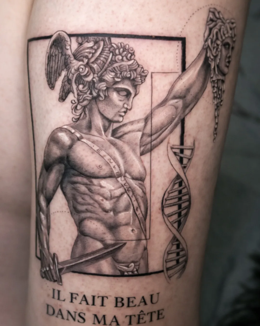 Tatouage réalisme réalisé par David chez Dodo Tattoo, Saint-Louis (La Réunion)