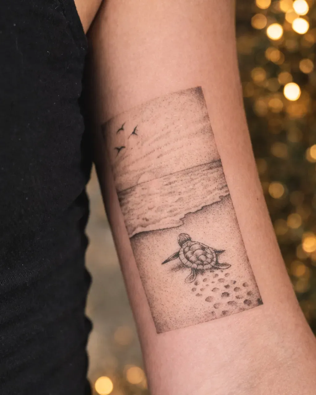Tatouage micro-réalisme réalisé par Mathieu chez Dodo Tattoo, Saint-Louis (La Réunion)